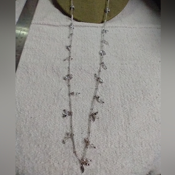 Silvertone beaded leaf 🌿 🍀 chain necklace long - Picture 7 of 7
